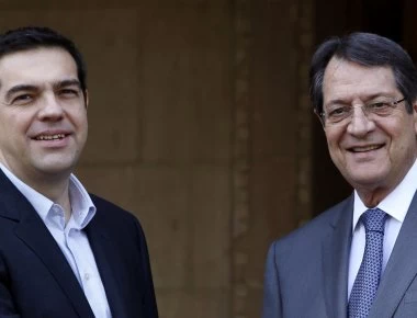 Τηλεφωνική επικοινωνία Τσίπρα - Αναστασιάδη με επίκεντρο την επίσκεψη στην Τουρκία
